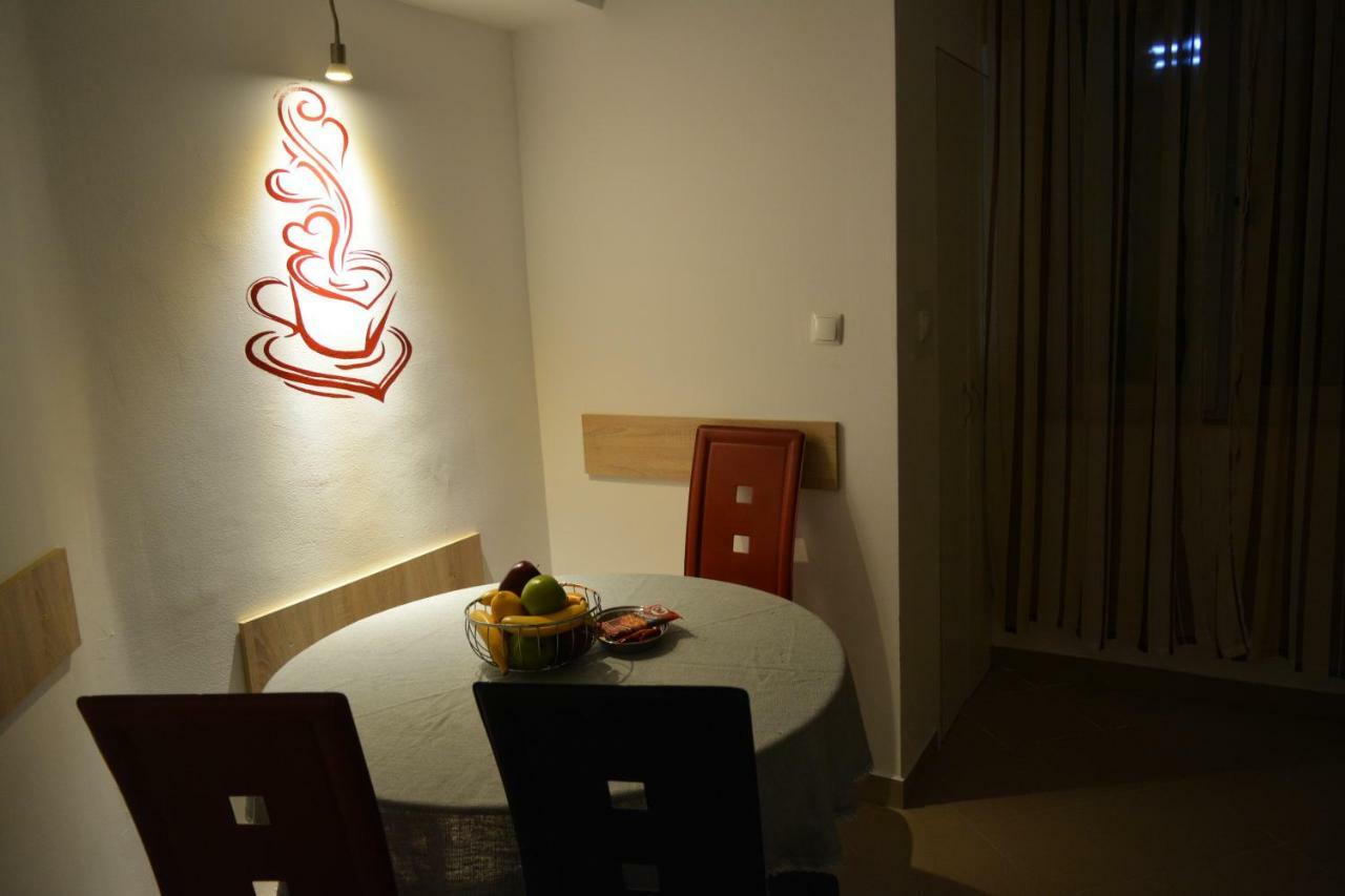 M@D Apartment Тимишоара Экстерьер фото